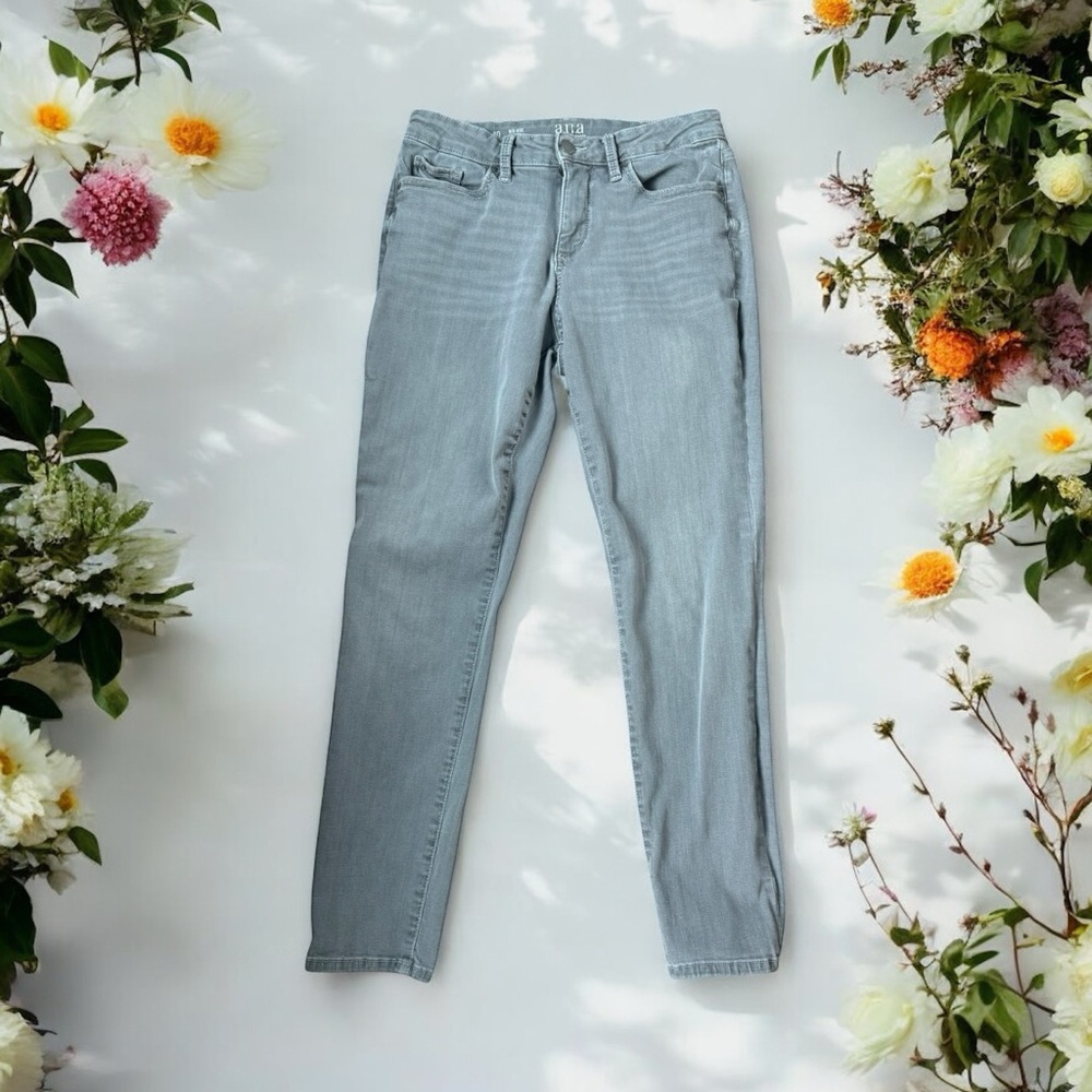 a.n.a. Light Grey Mid-Rise Skinny Jeans